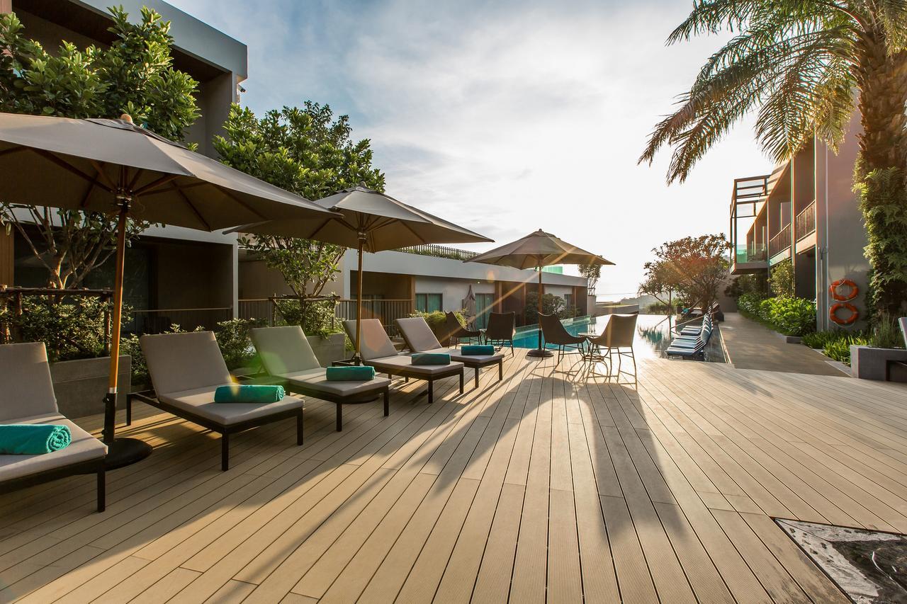 Fusion Suites Phuket Patong Eksteriør bilde The Deck